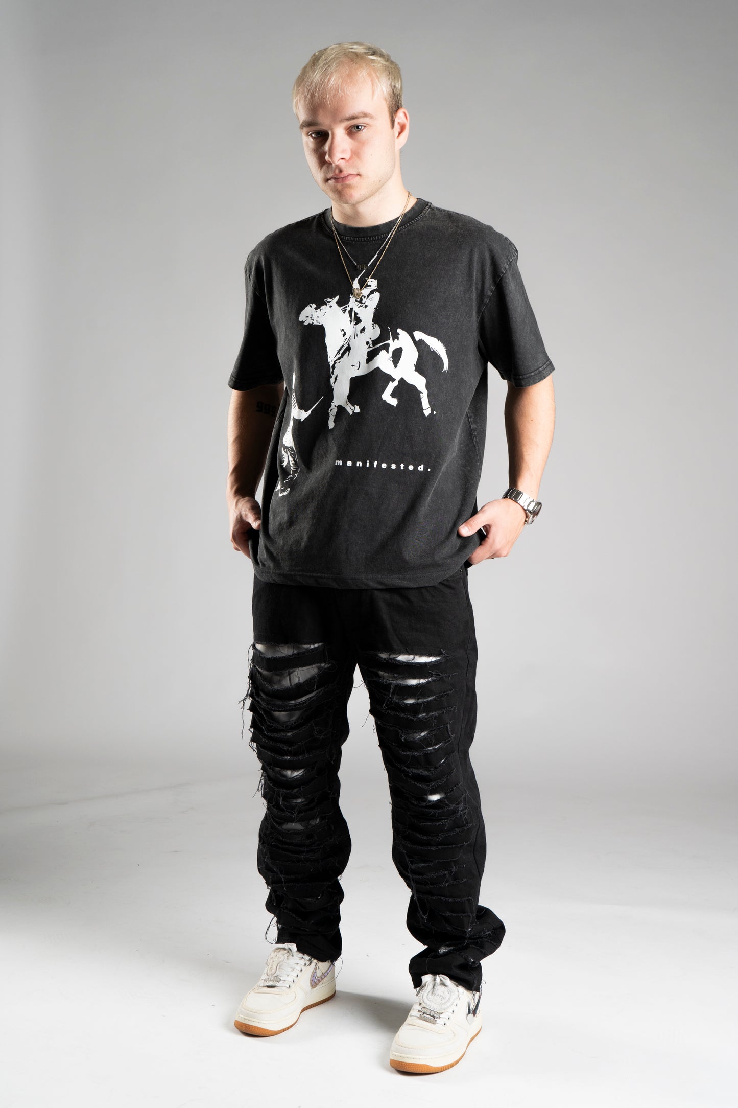 CUSTOM DISTRESSED JEANS