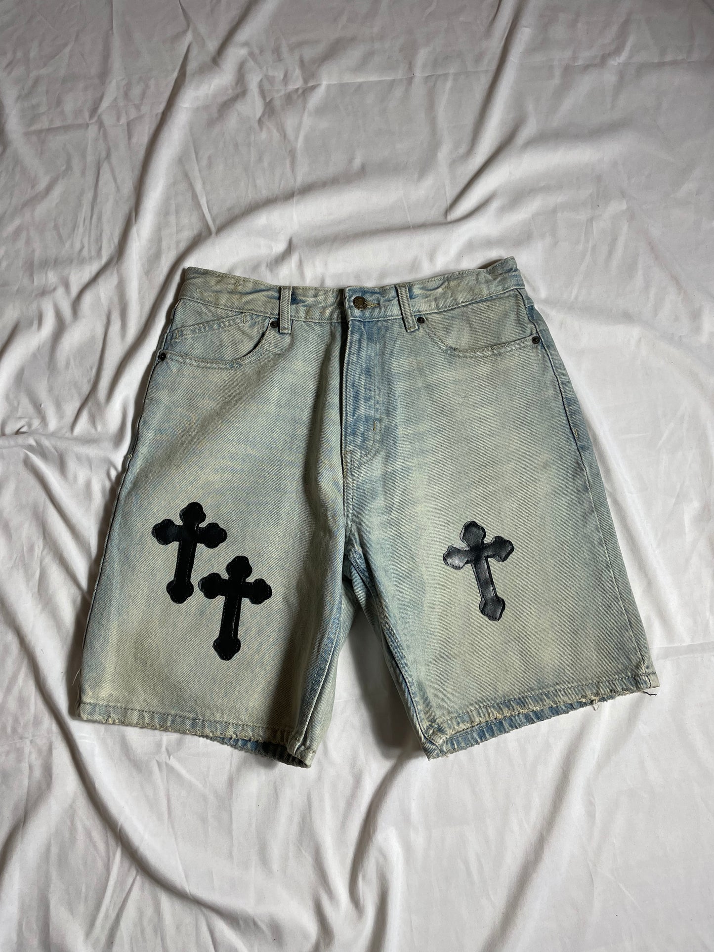 CUSTOM CROSS SHORTS