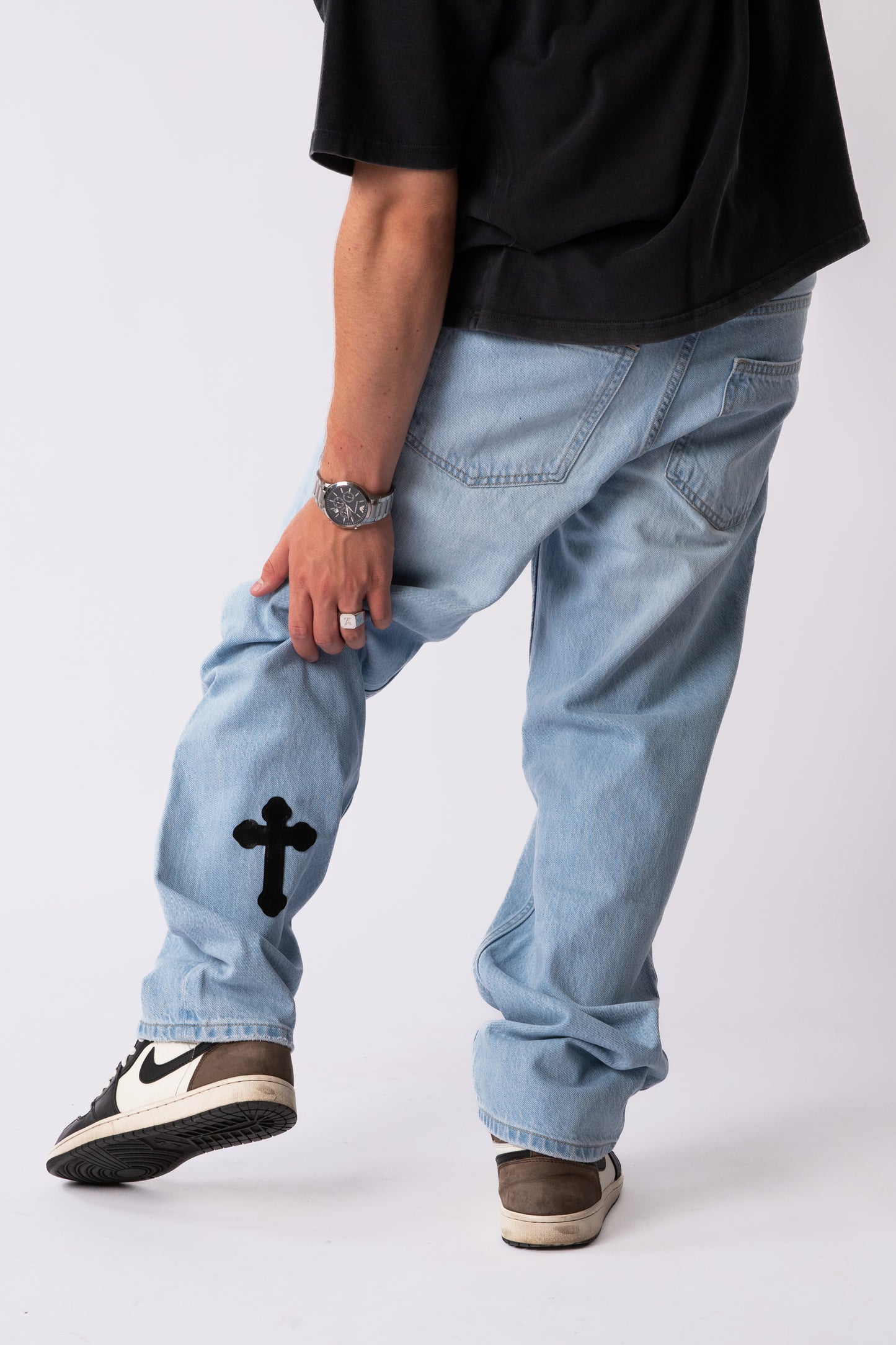 CUSTOM CROSS JEANS