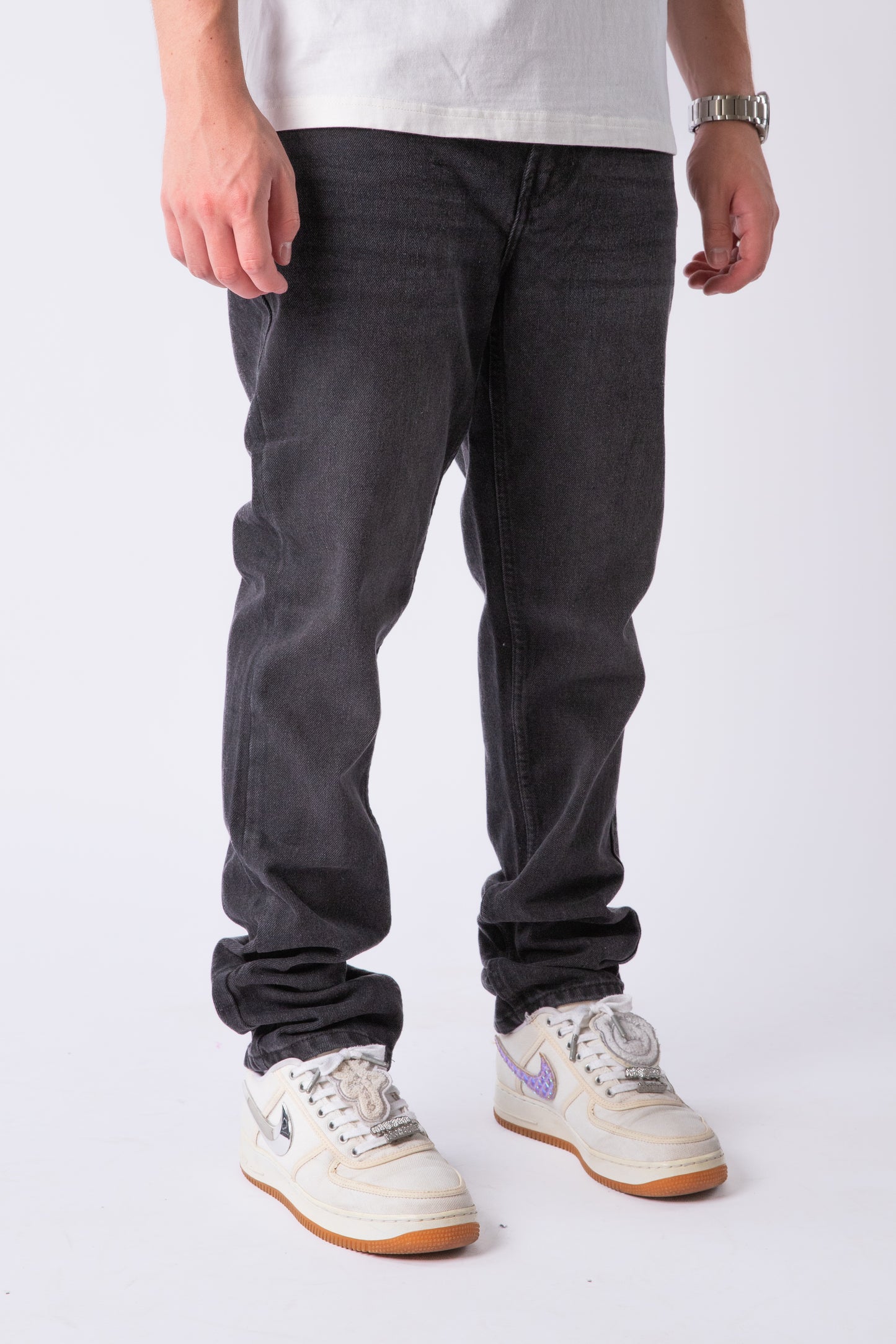 BASIC BAGGY JEANS