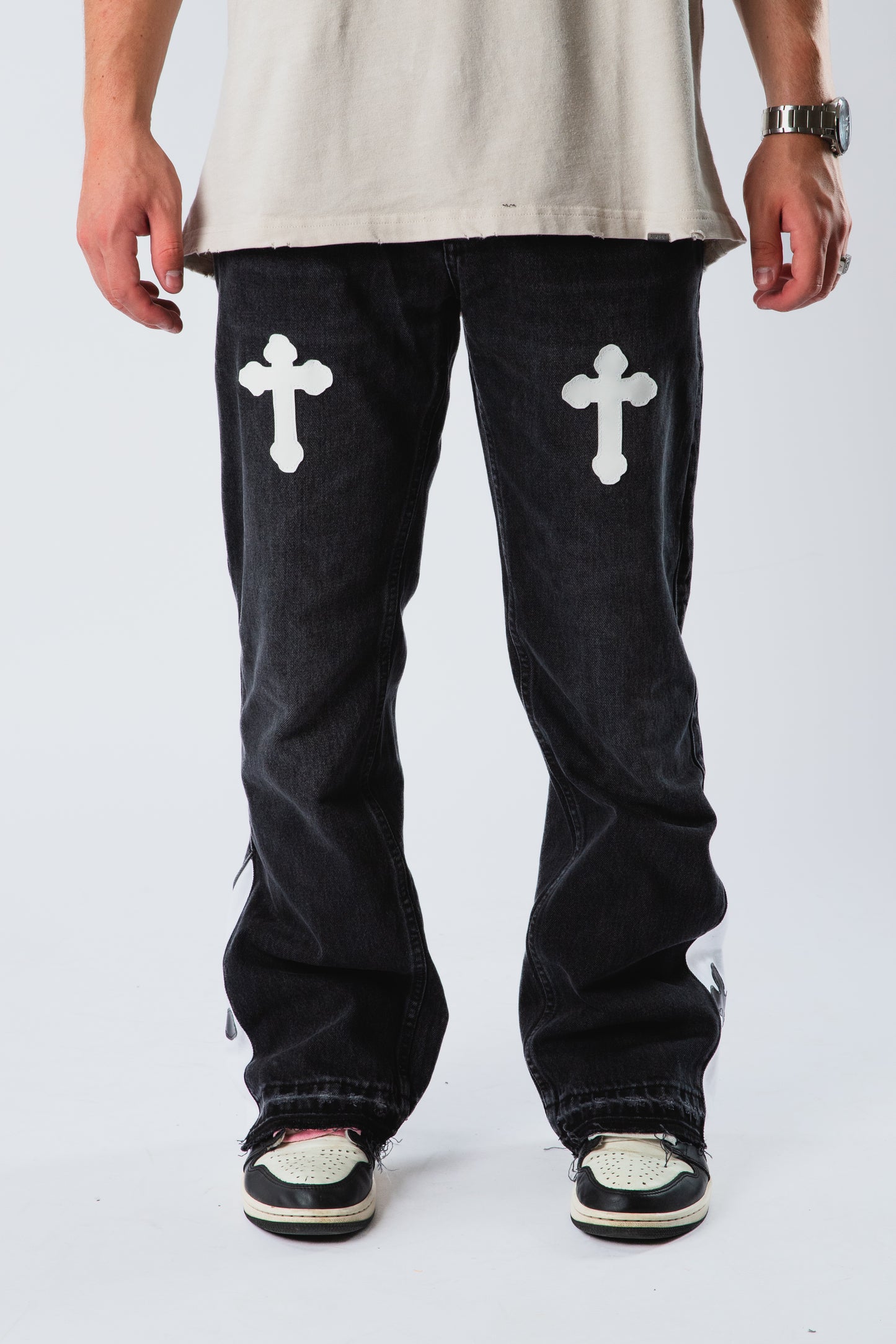 CUSTOM FLARED CROSS JEANS