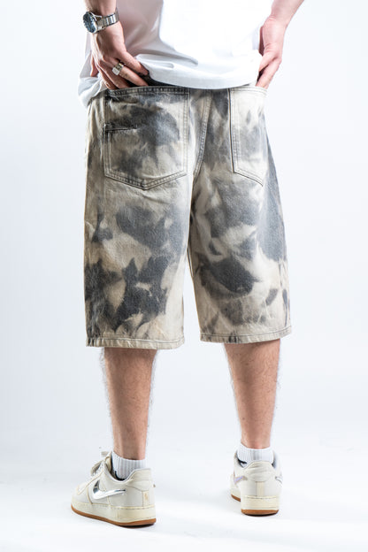BAGGY BLEACHED GREY SHORTS