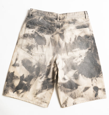 BAGGY BLEACHED GREY SHORTS
