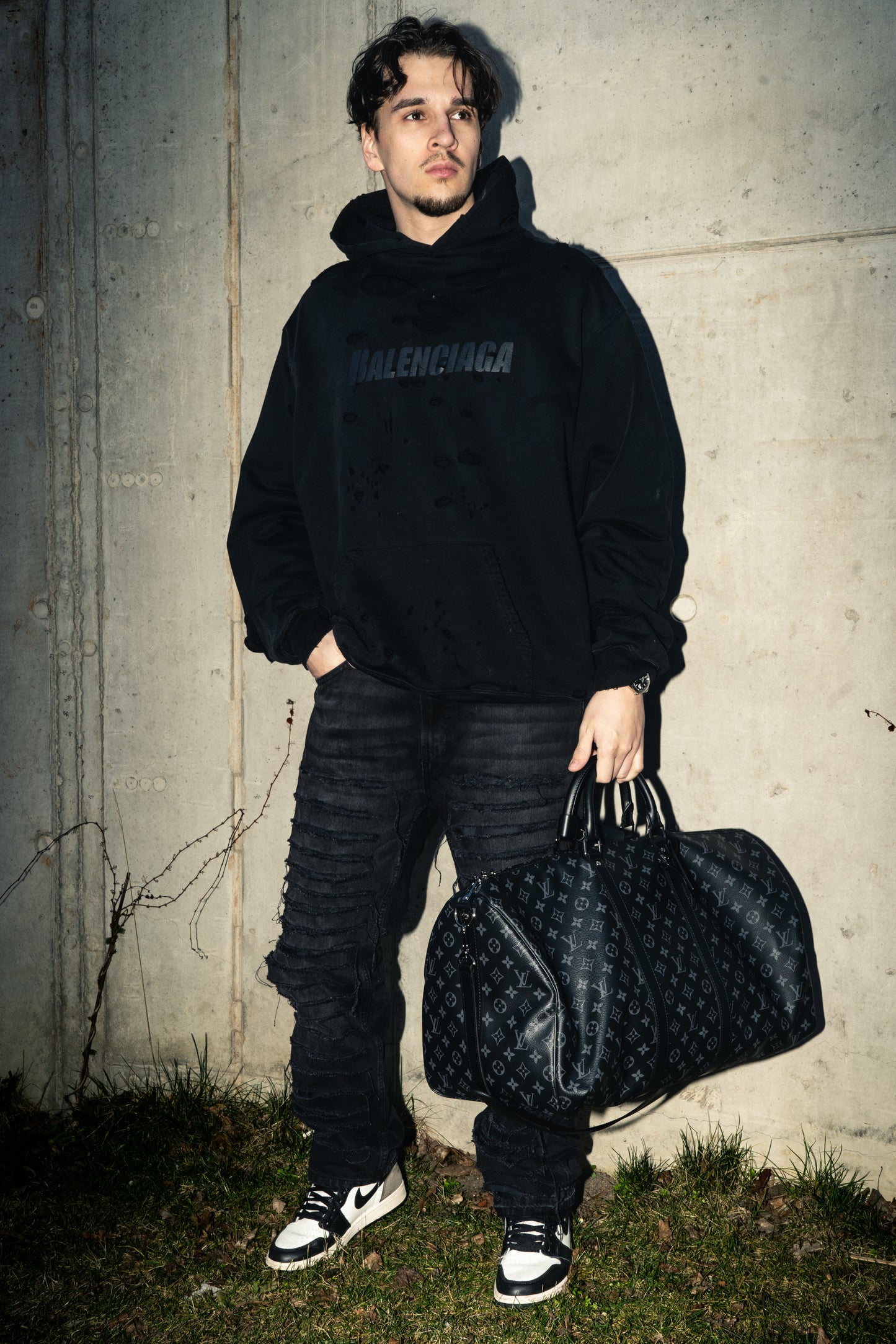 CUSTOM DISTRESSED JEANS