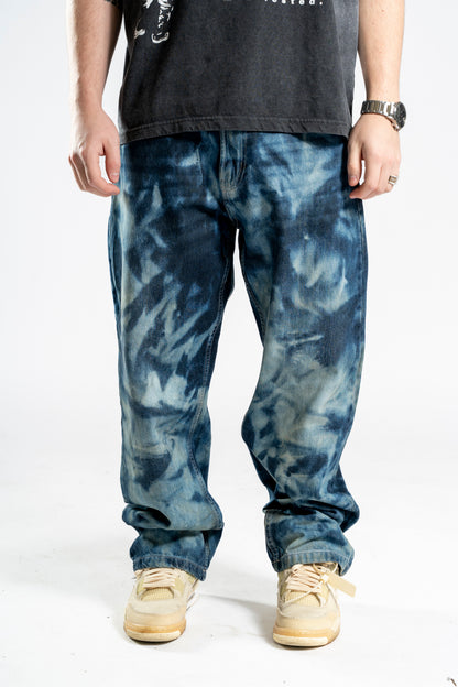 BAGGY BLEACHED BLUE JEANS